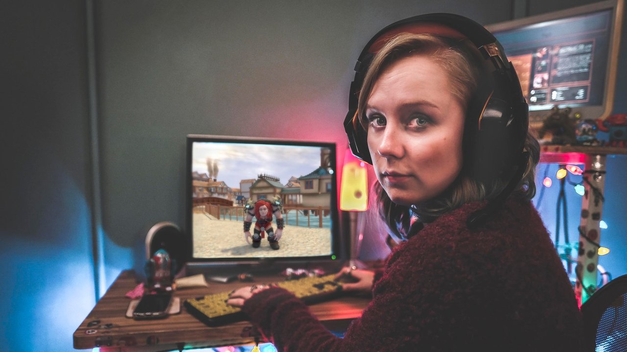 Dead Pixels İzle